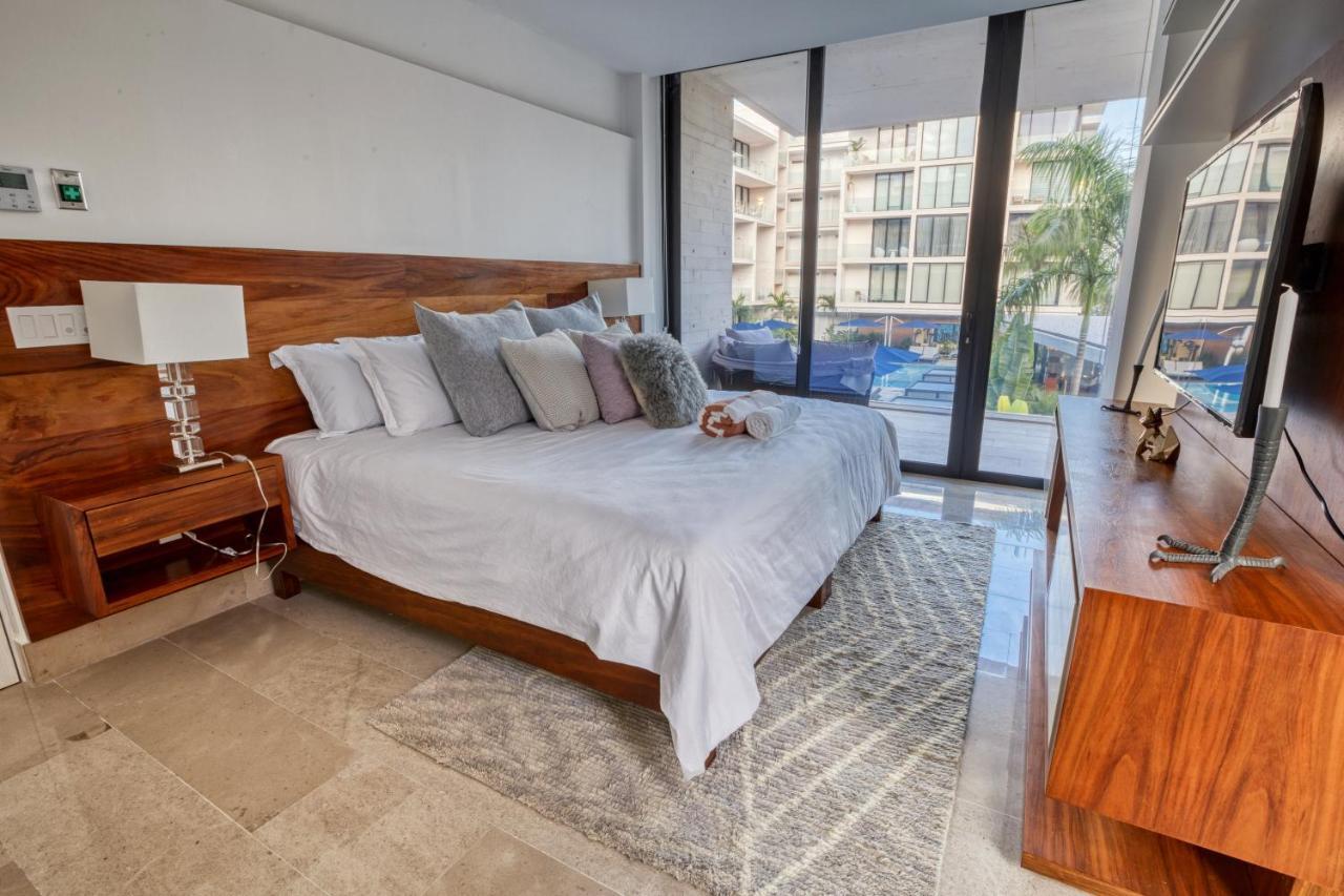 Astonishing Condo With Balcony In A Private Complex With Pool And Gym Playa del Carmen Buitenkant foto