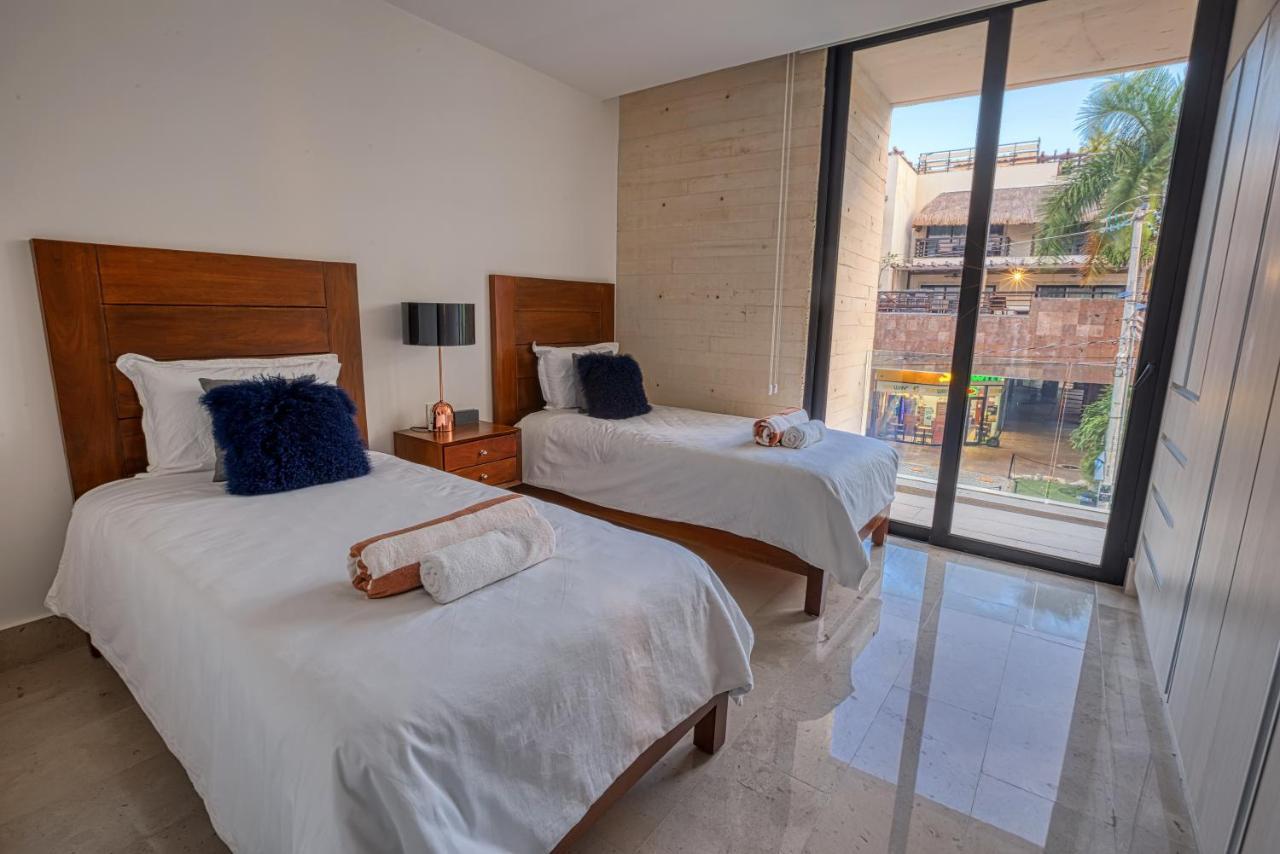 Astonishing Condo With Balcony In A Private Complex With Pool And Gym Playa del Carmen Buitenkant foto
