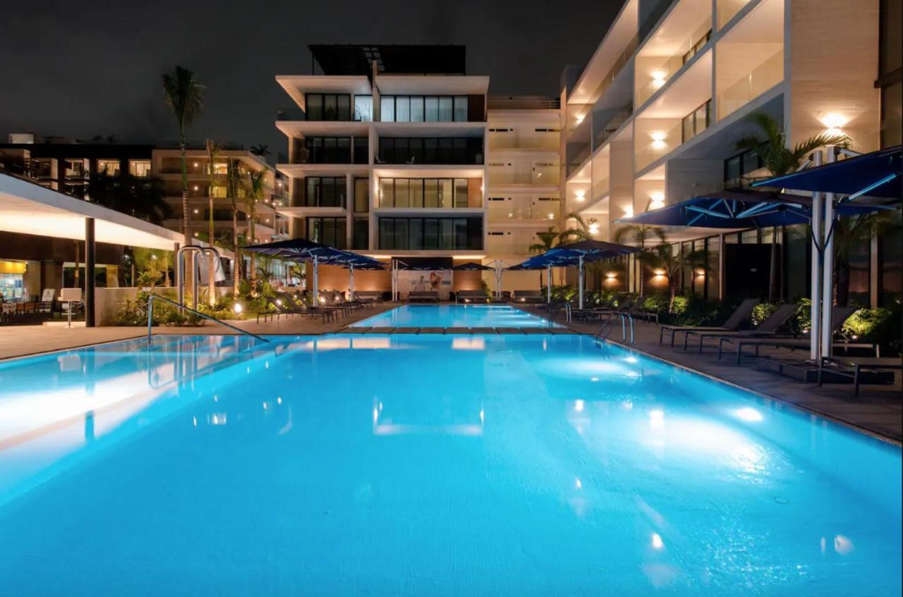 Astonishing Condo With Balcony In A Private Complex With Pool And Gym Playa del Carmen Buitenkant foto