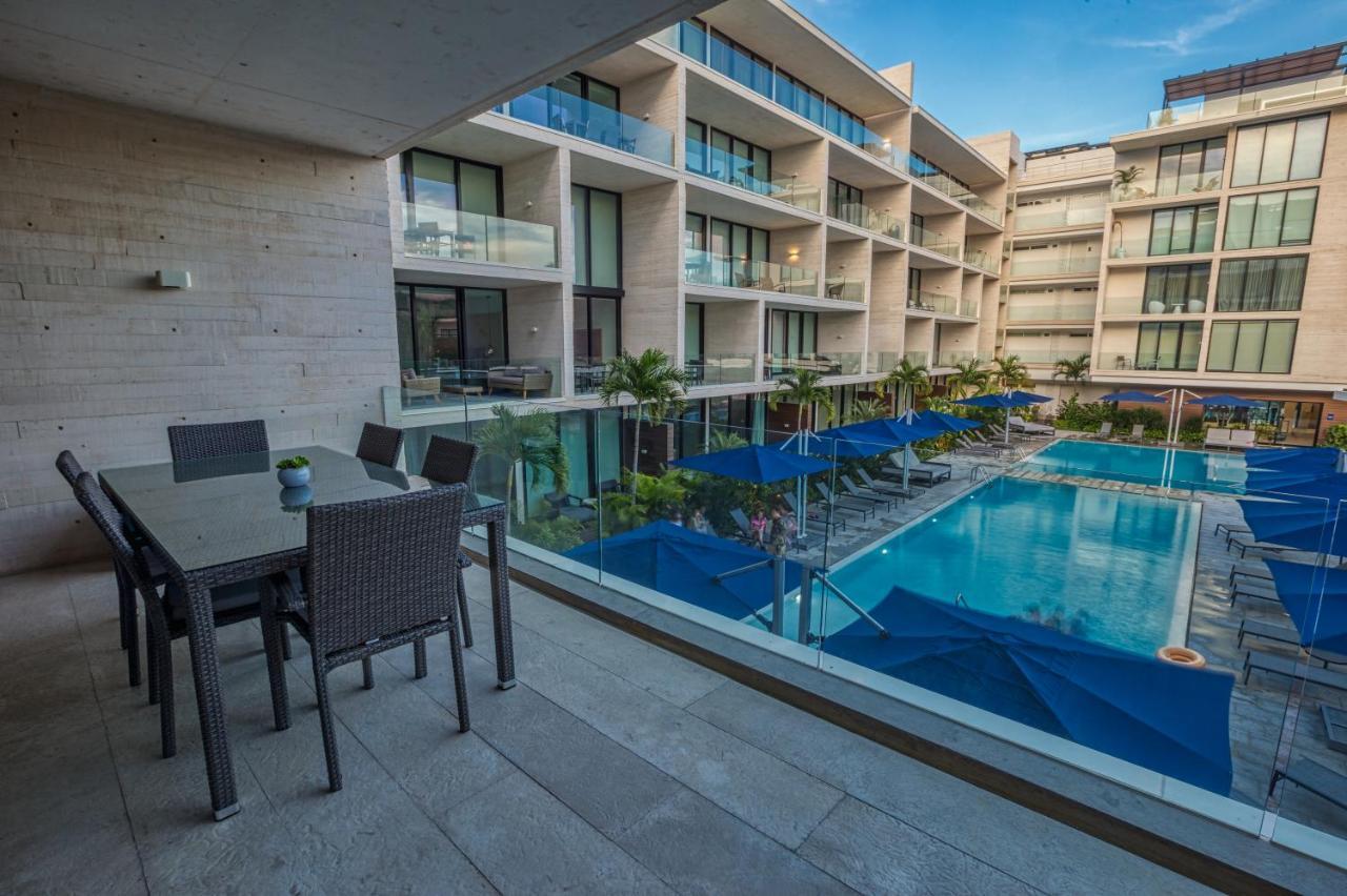 Astonishing Condo With Balcony In A Private Complex With Pool And Gym Playa del Carmen Buitenkant foto